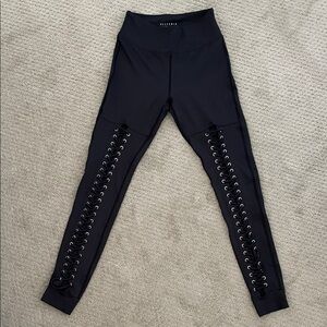 ALLFENIX Black Lace-Up Leggings